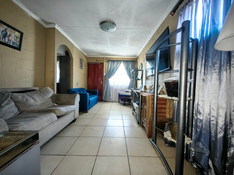 5 Bedroom Property for Sale in Eindhoven Western Cape